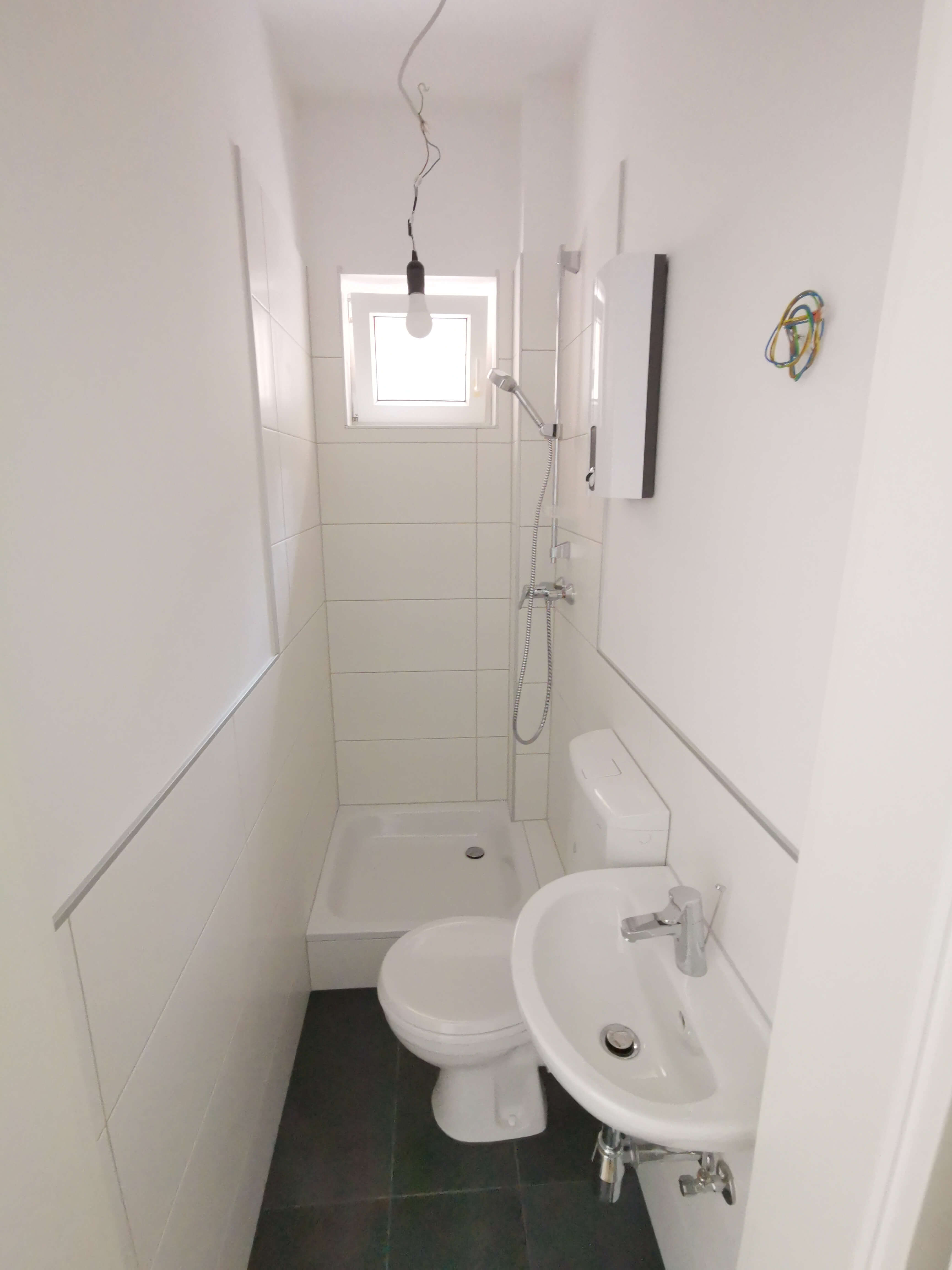 Saniertes Gäste-WC nachher